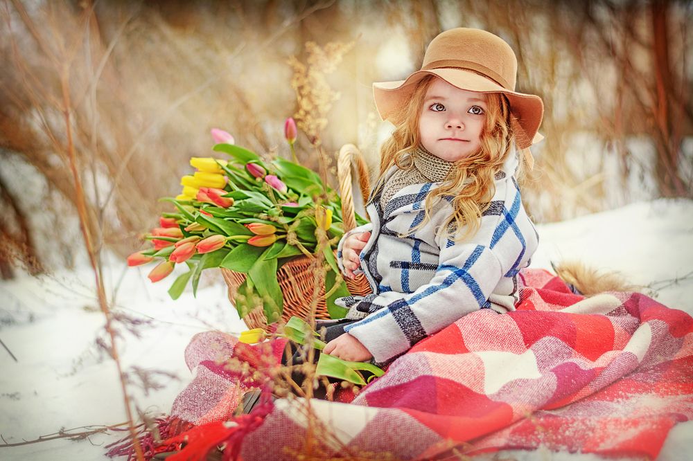 Девочка в шляпе