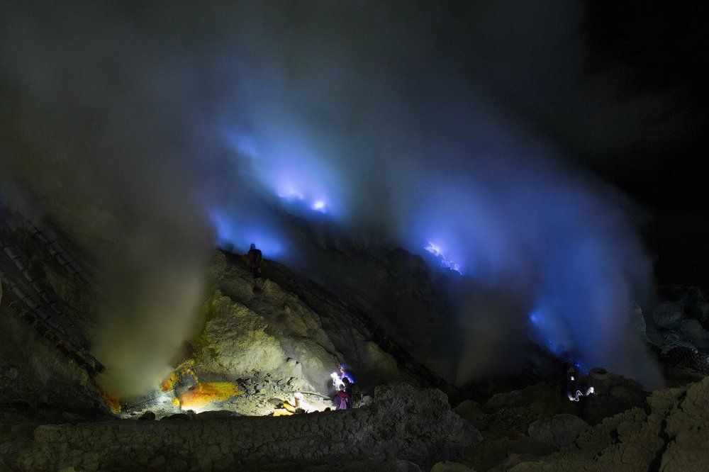 Ночь в кратере вулкана