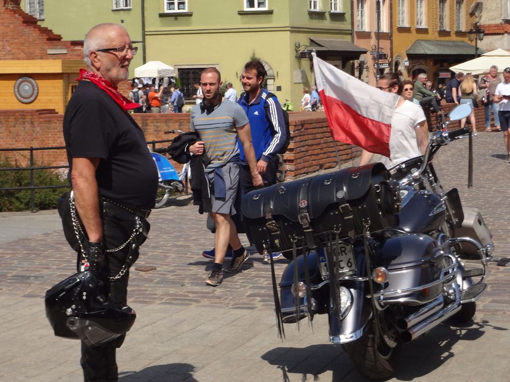 Фотография автора Елена Пикатова