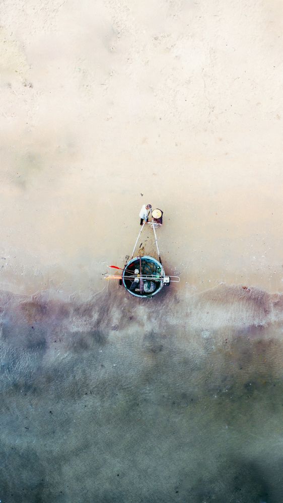 Photograph by Truong Giang Nguyễn