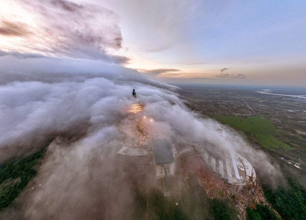 Photograph by Tran Phuong