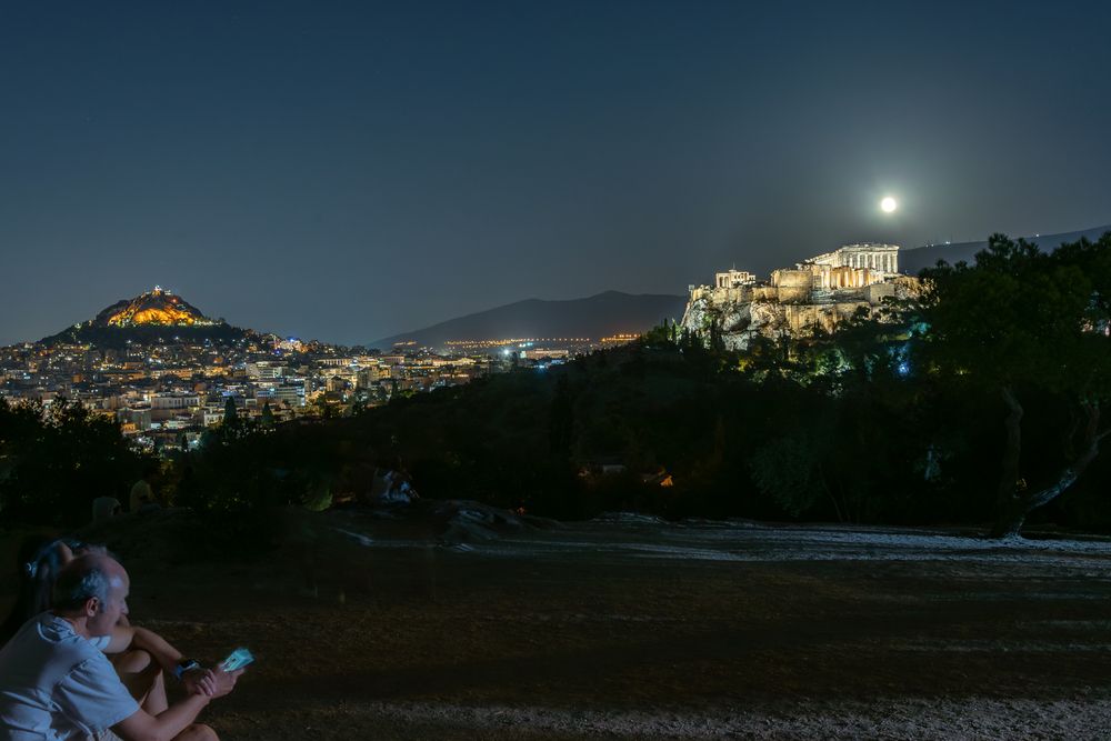 Photograph by THEO LIAN