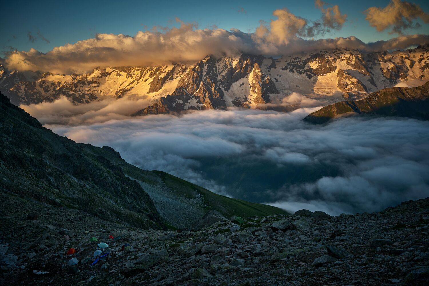Утро над в. Таймази.