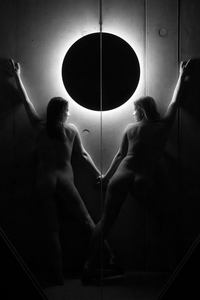 BLOOD TIES UNDER THE MOON