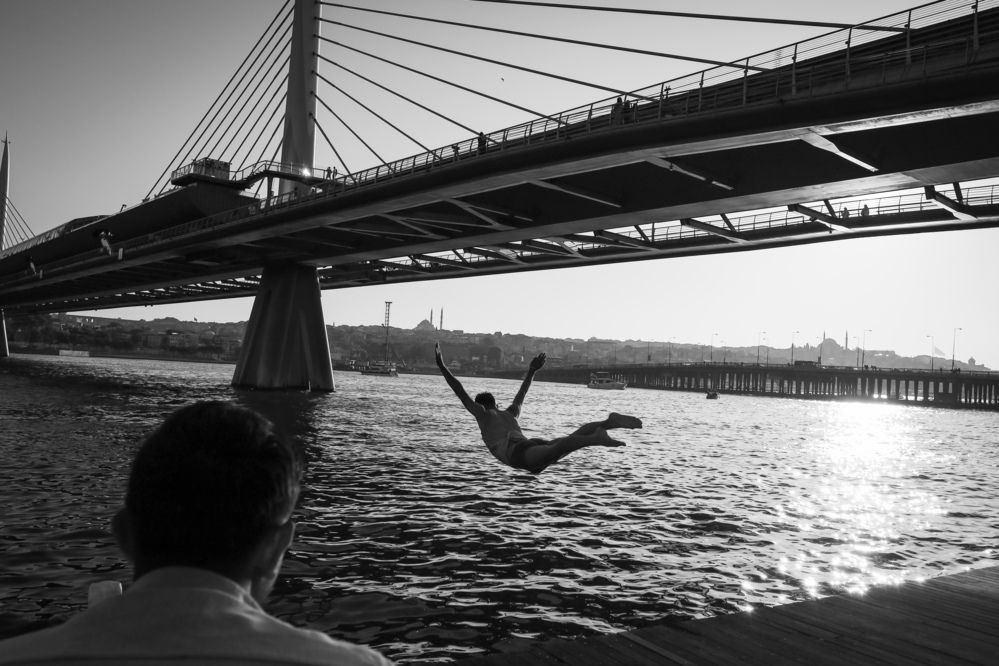 Photograph by Cemil Kızıldağ