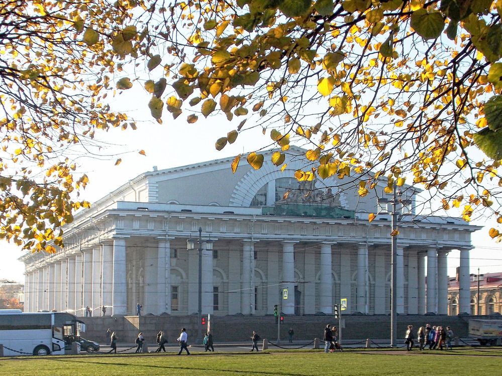 СПб, здание Биржи  на  Стрелке  В.О.