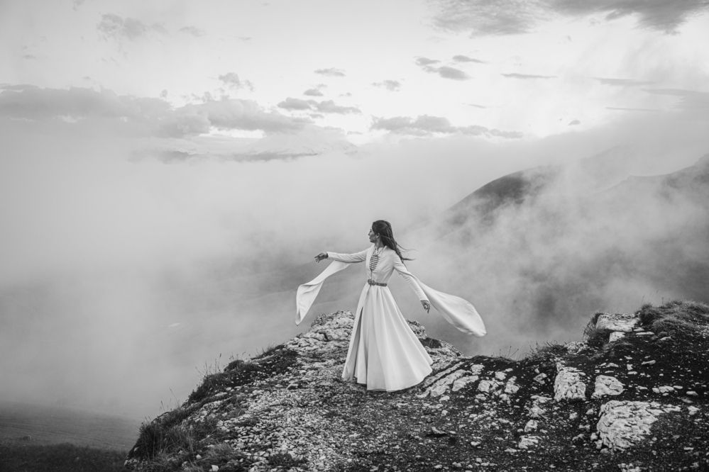 Photograph by Daria Axofir