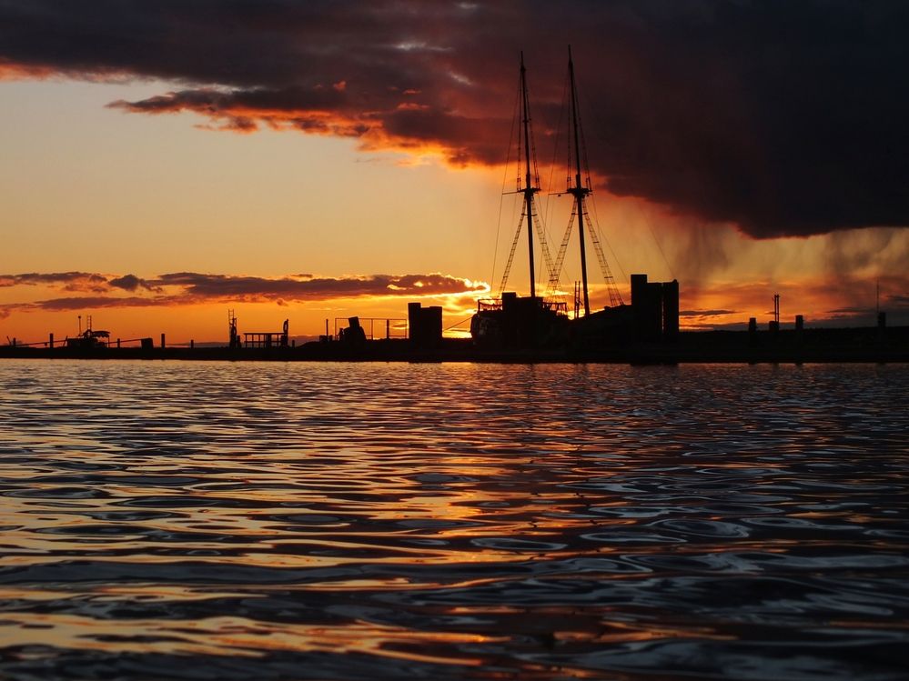 Фотография автора Андрей Шестаков