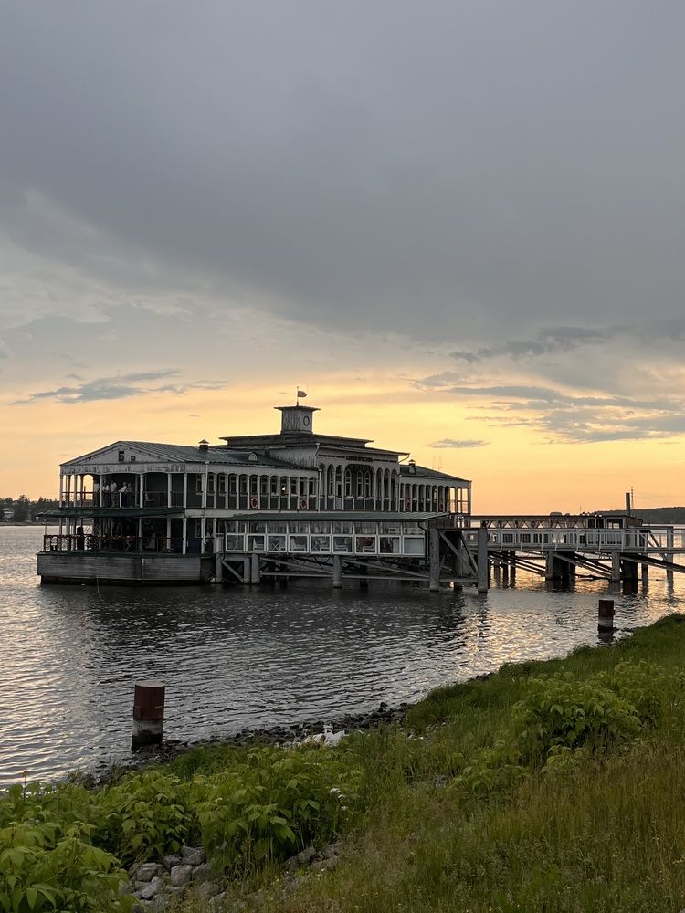 Фотография автора Виктория Ляпина
