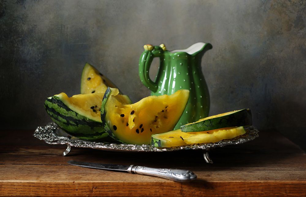 Желтый арбуз.