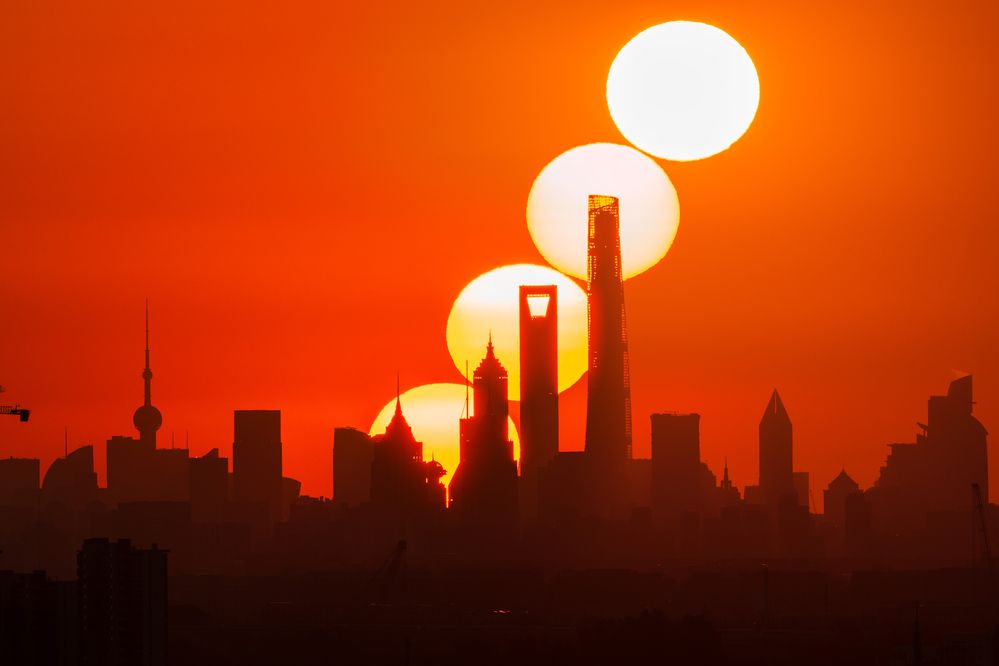 The sunrise upon Shanghai