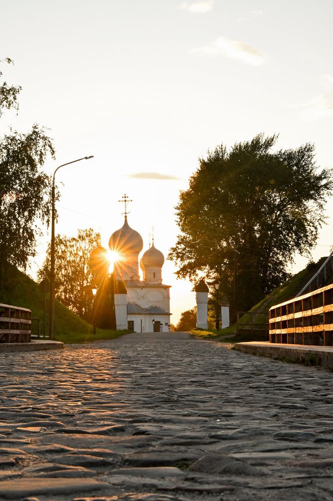 Золотой час