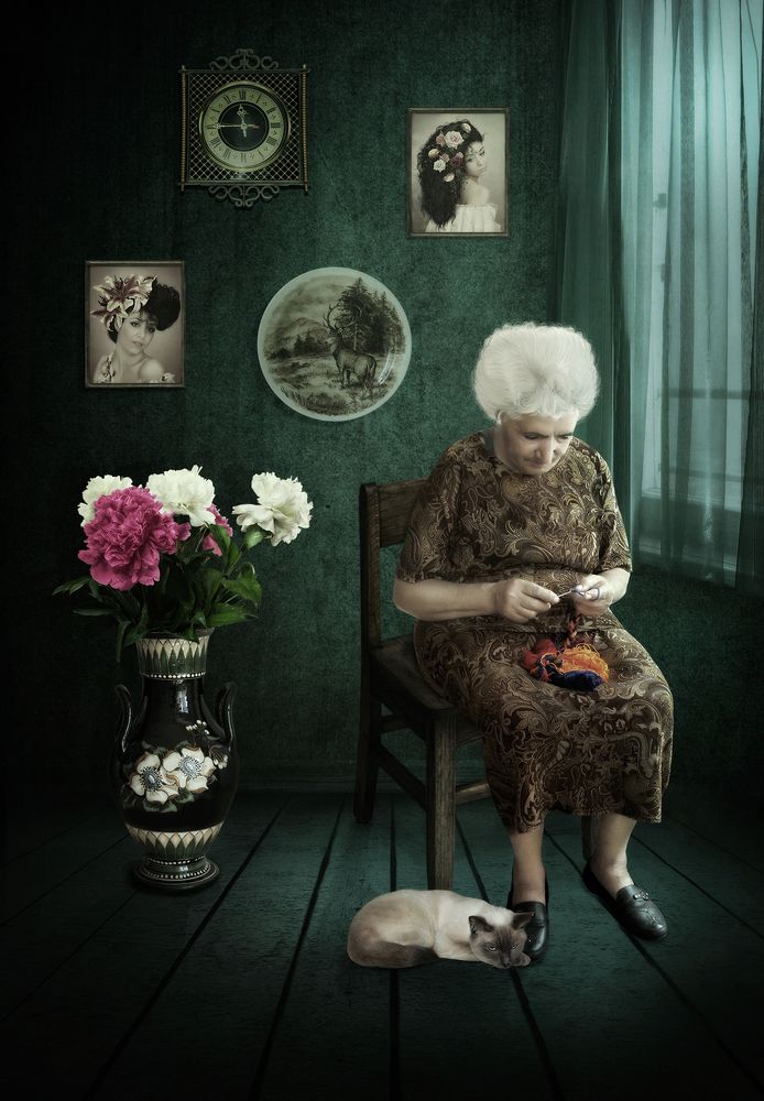 А  годы летят,наши годы,как птицы летят...