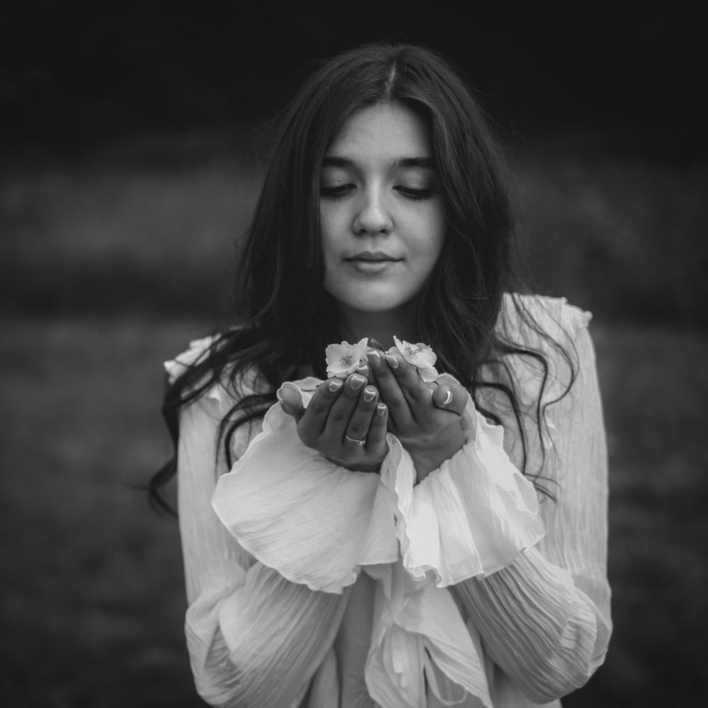 Модель: Любовь.