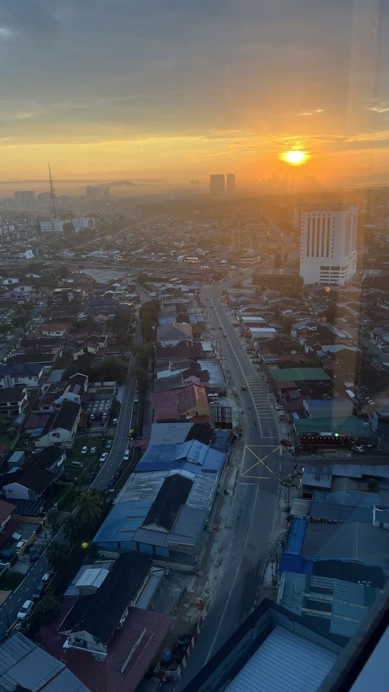 Фотография автора Lawrens Tan