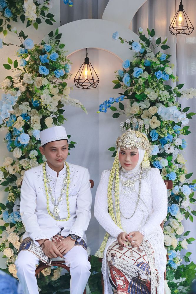 Photograph by Edi Hidayat