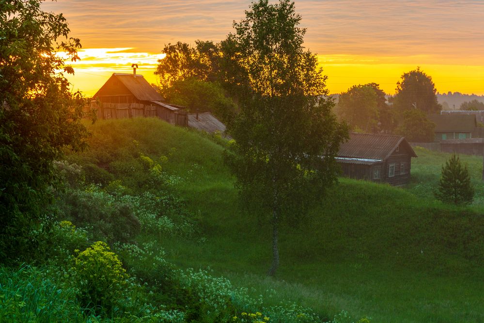 Рассвет в северной деревне