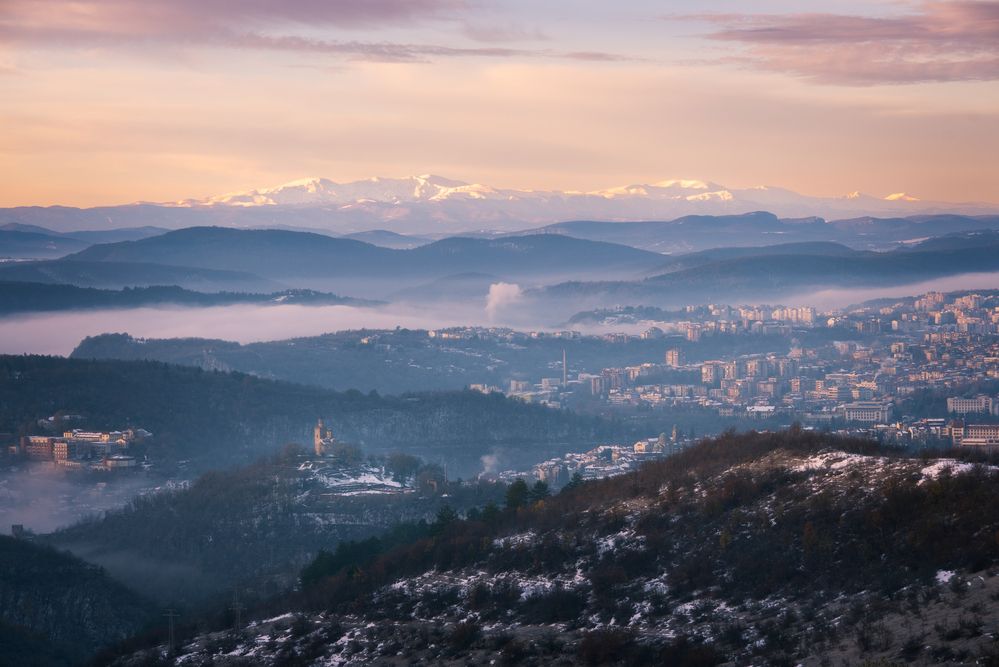 Фотография автора Lyuboslav Bochev