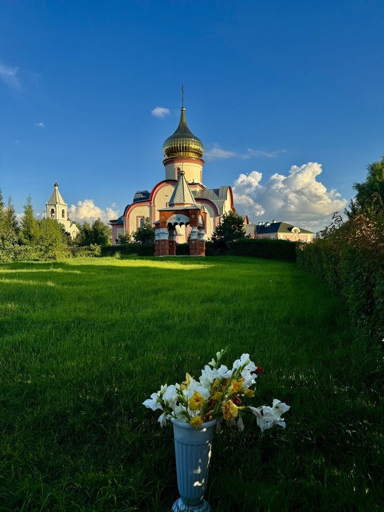 Photograph by Oksana Makrushina