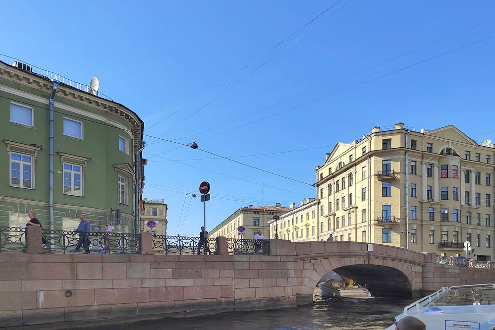 Питер,  по  рекам  и  каналам. Снимала Саша.