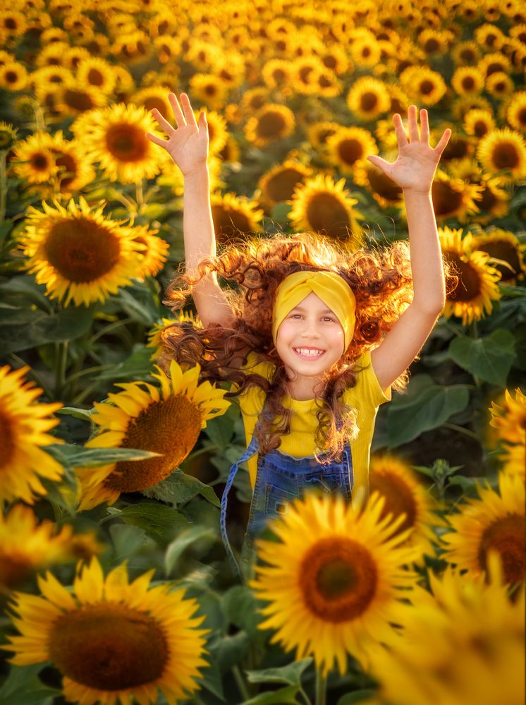 Солнышко в подсолнухах