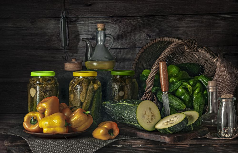 Натюрморт жёлто зелёный