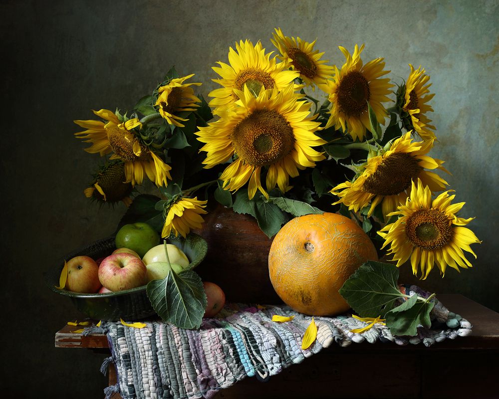 Подсолнухи и дынька