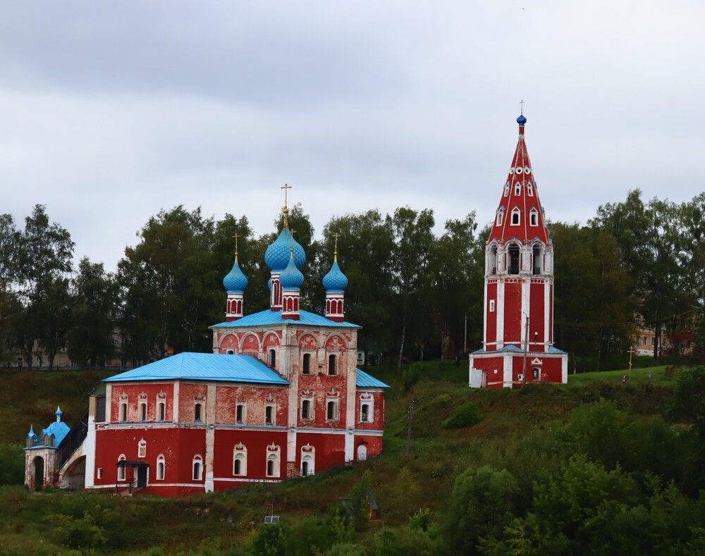Церковь в Тутаеве.
