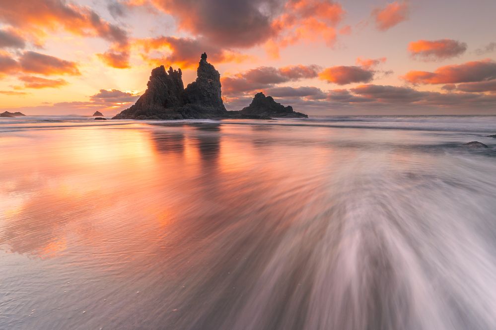 Fire on the horizon