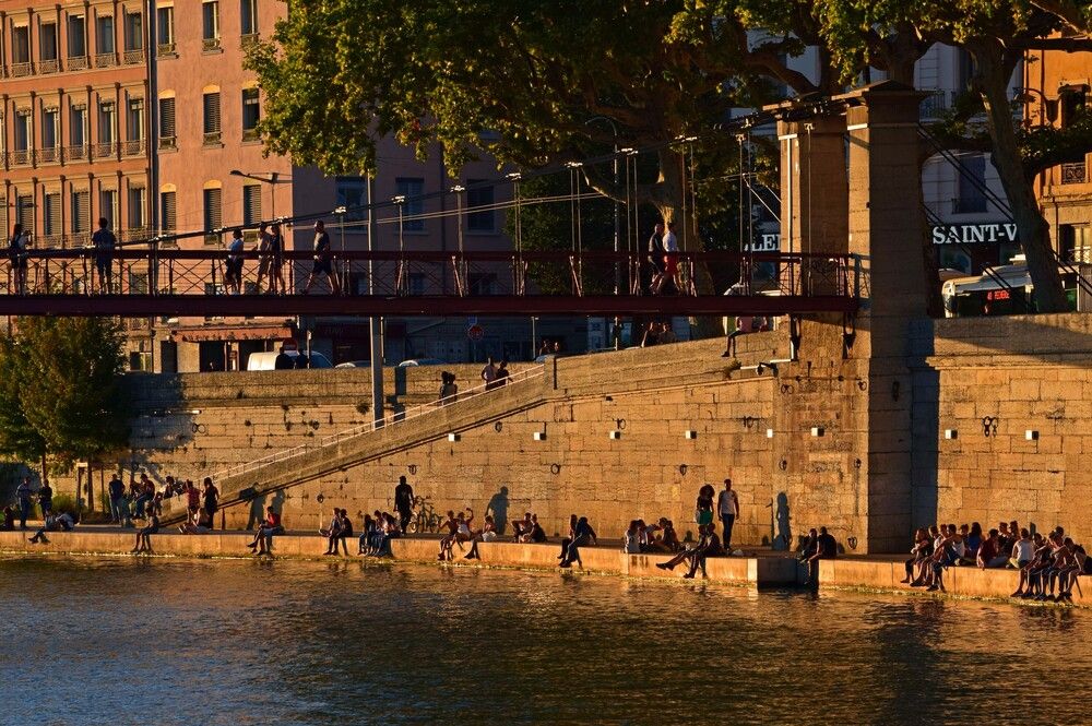 У моста Сен-Винсент вечером