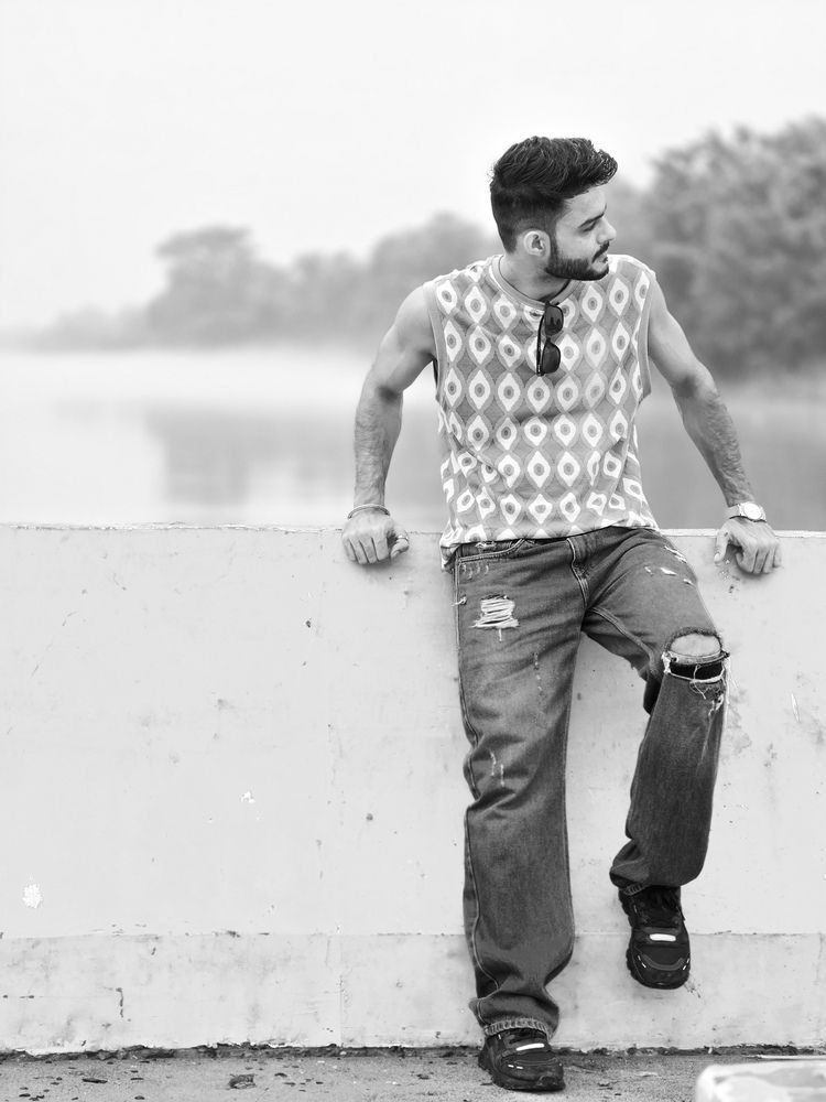 Фотография автора Dhruv Jangid