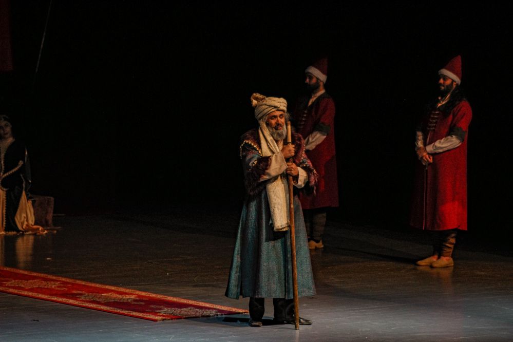 Photograph by Mehrad Mallaei