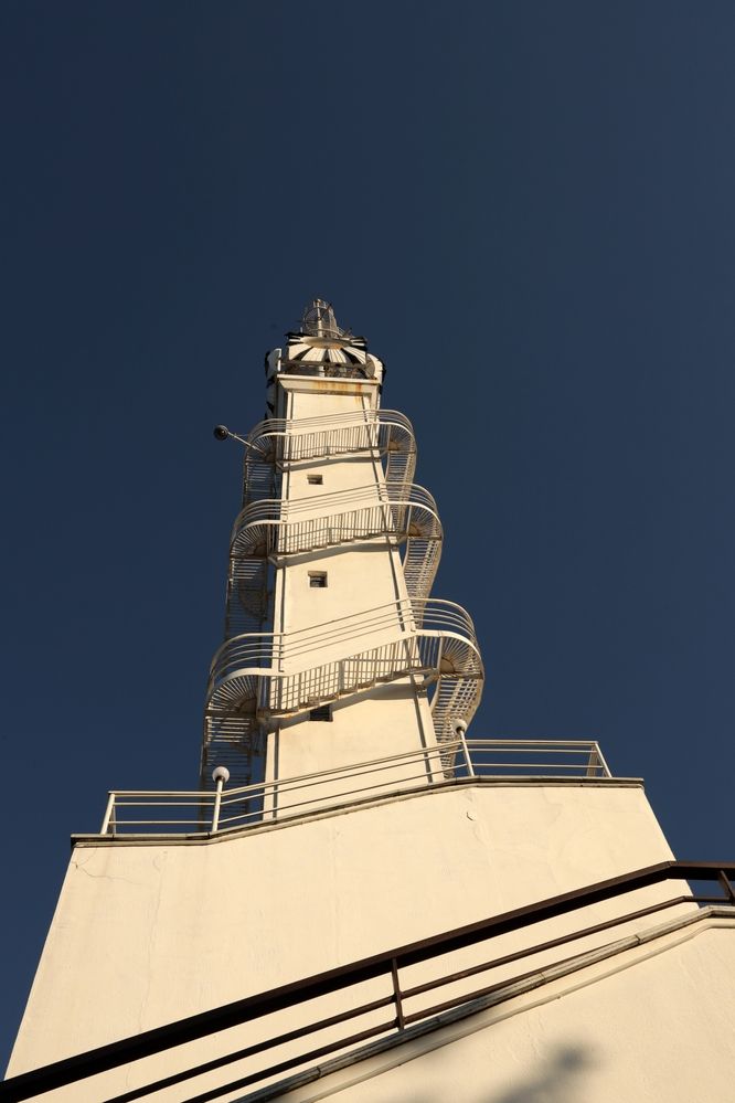 Маяк (lighthouse)