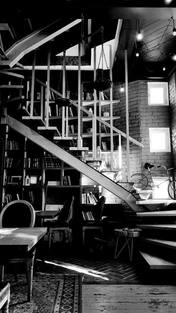 Фотография автора Виталий Петров