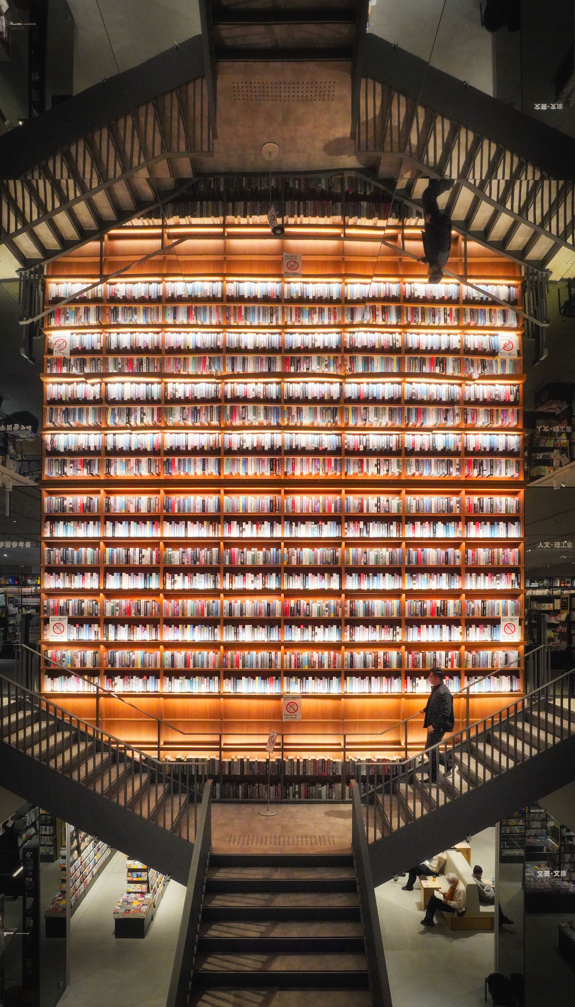 Фотография автора Henri Fitriadi