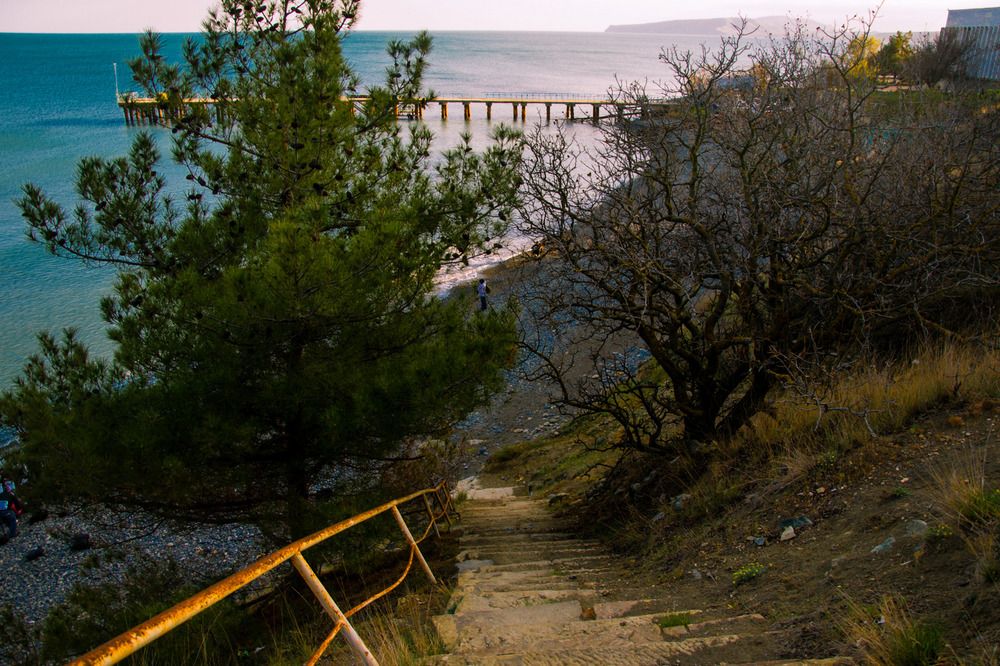 Крутой спуск