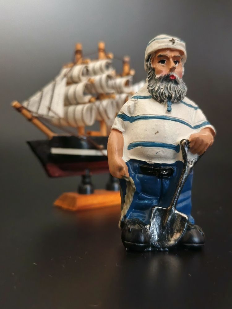 Морской рабочий.