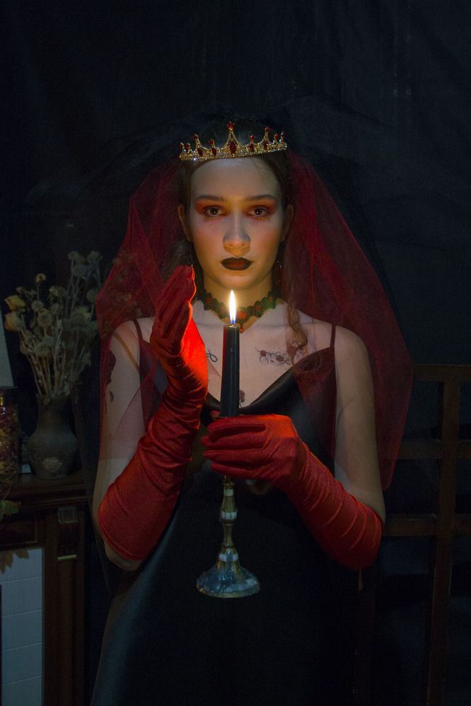 «Свет во мраке»