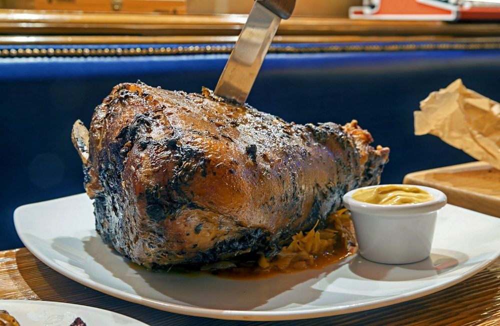 Рулька или печиво колено.