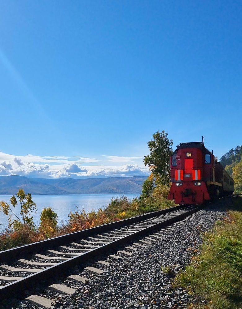 Осень на озере Байкал
