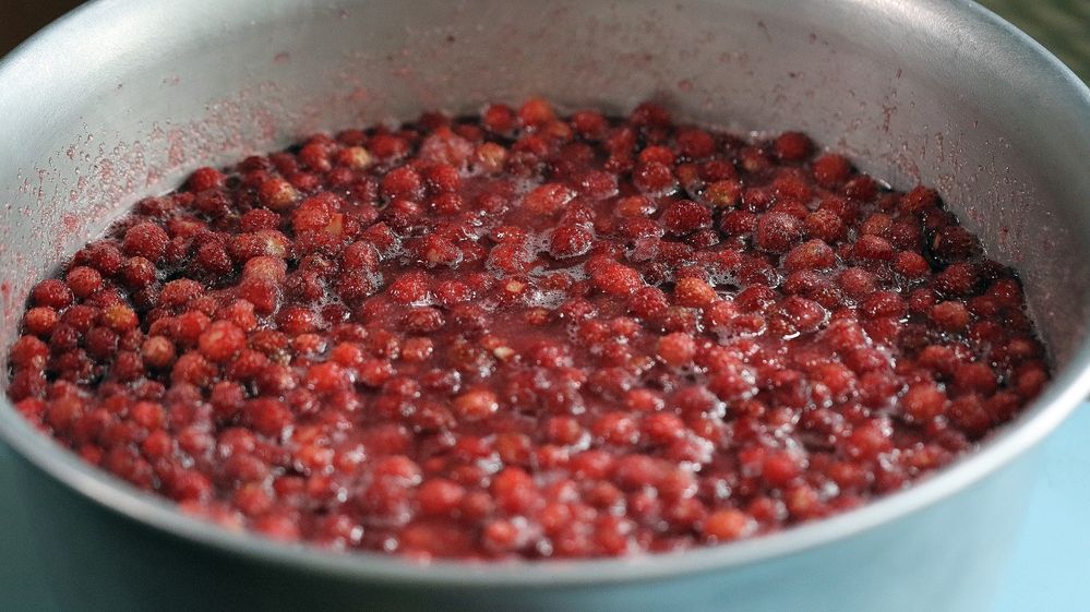 земляничное варенье