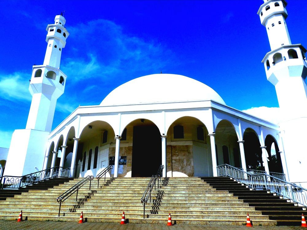 Photograph by Meire Costa