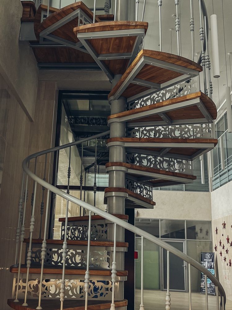 Фотография автора Елена Меньшикова