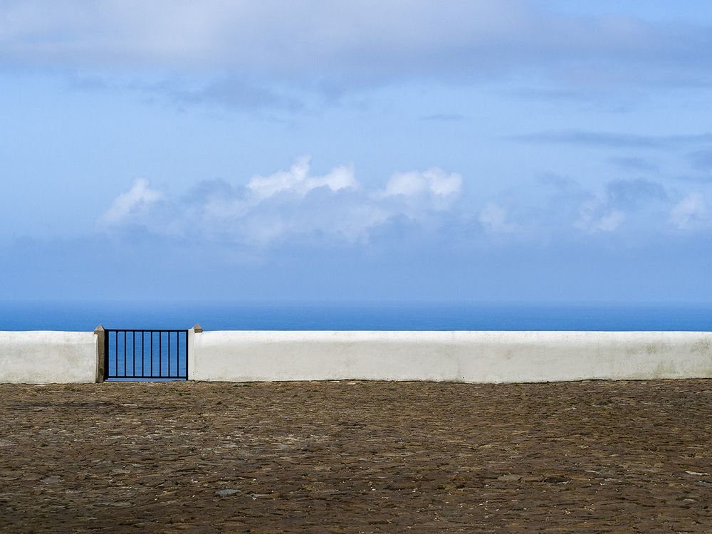 У каждого есть своя калитка чтобы улететь.