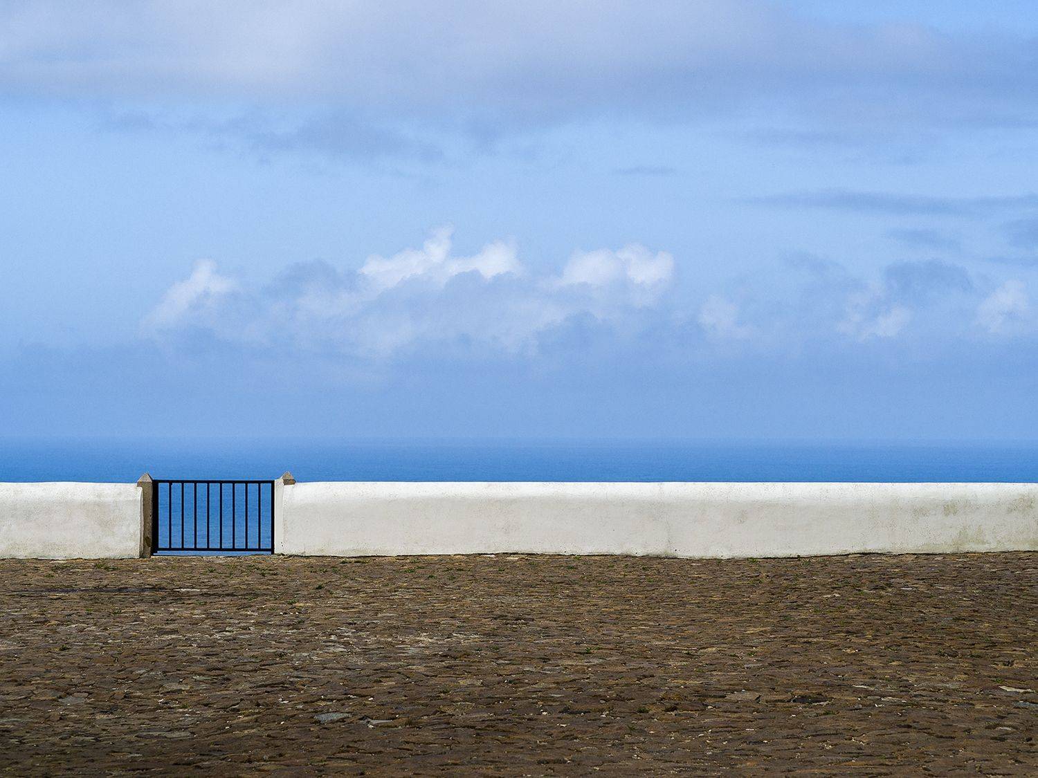 У каждого есть своя калитка чтобы улететь.