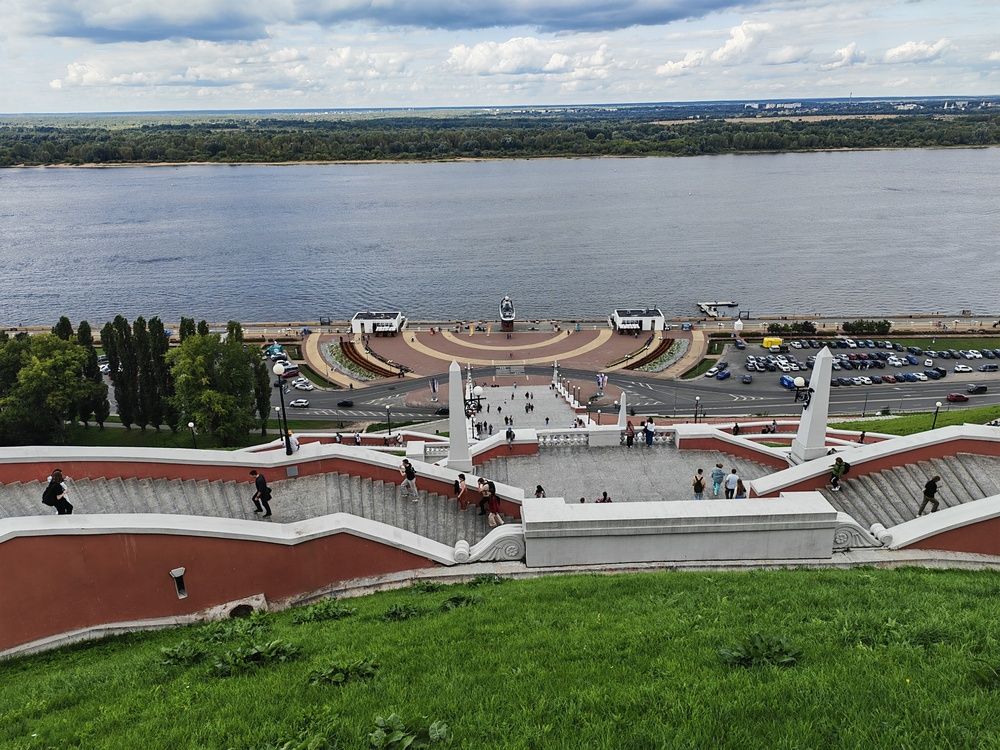 Чкаловская лестница