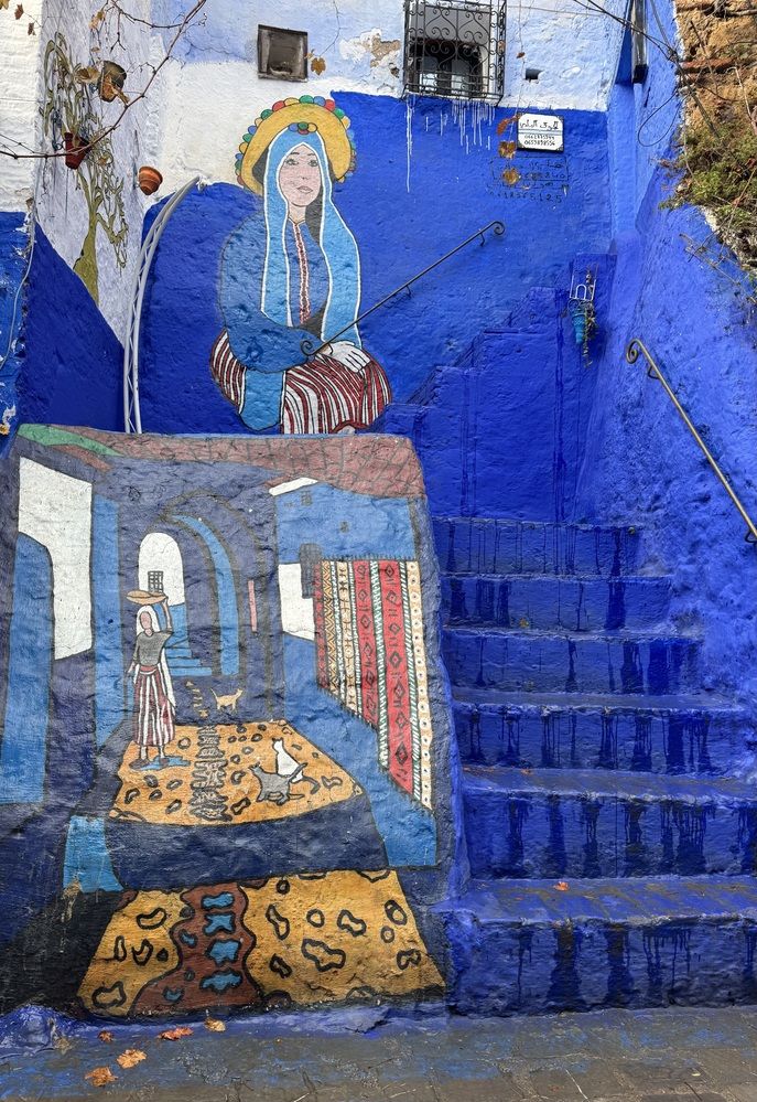 Лестницы синего города