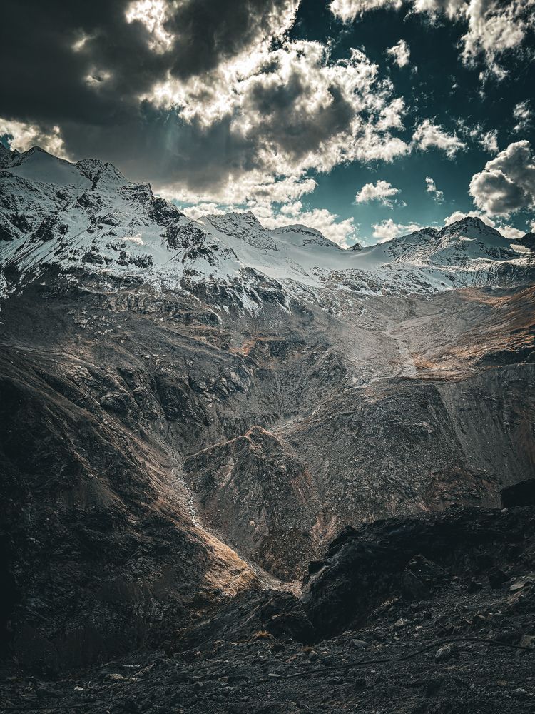 Photograph by Ivan Veselnikov