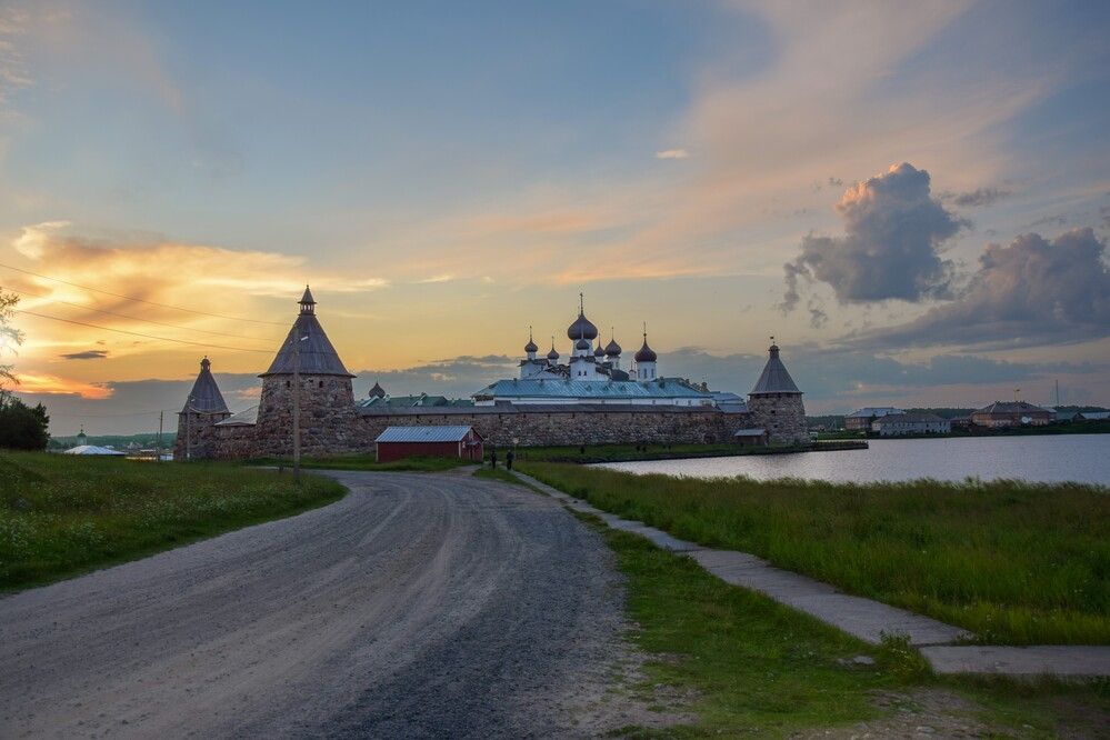 Photograph by Alex P