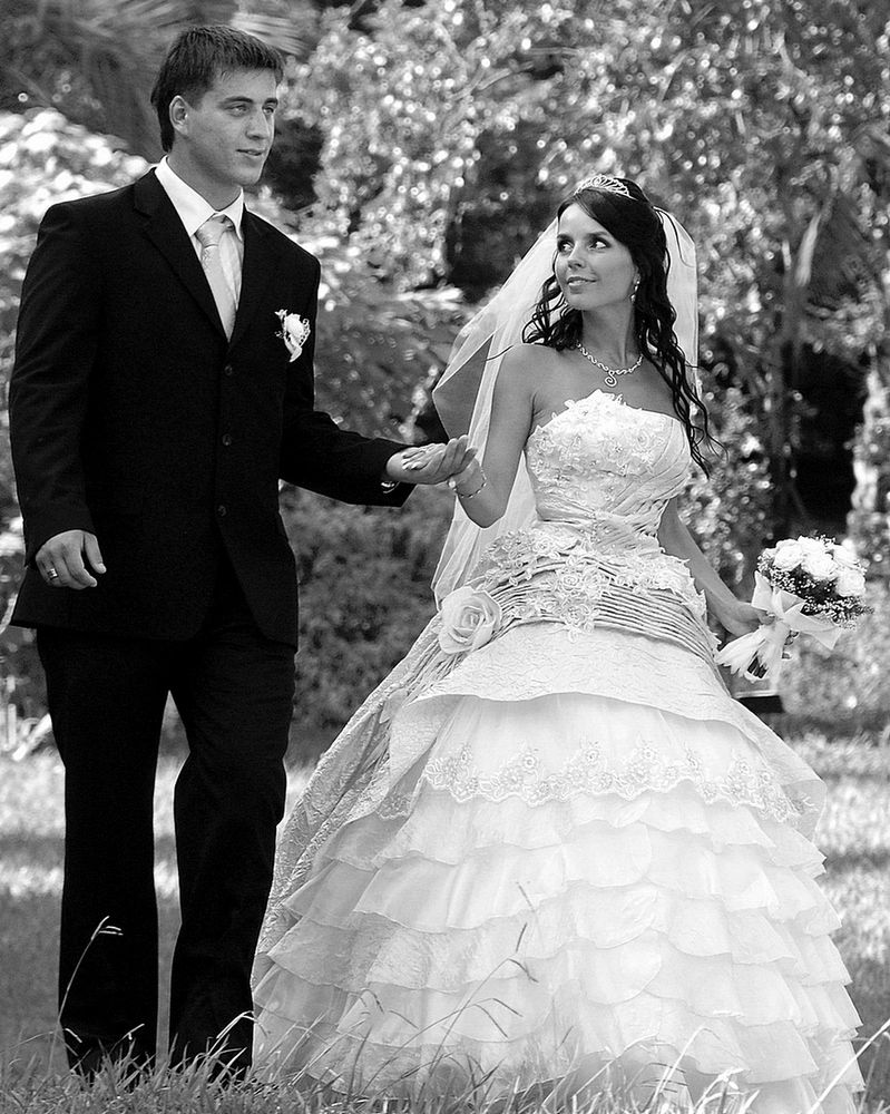 Счастливые глаза на свадьбе